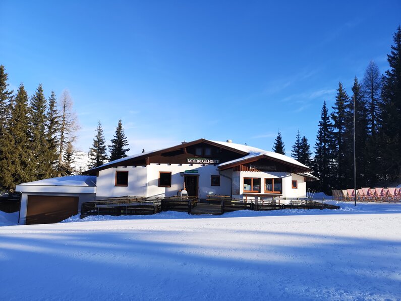 Lärchkogelhütte + Liegestuhlplatz | © Lärchkogelhütte